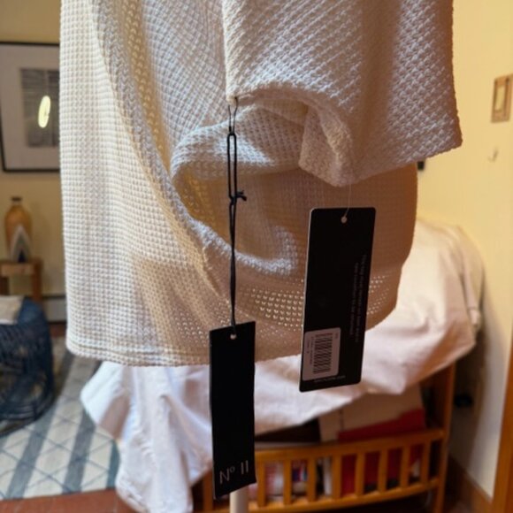 NWT No.11 XL Cream Cowl Short Sleeve Waffle-like Top - Picture 8 of 11